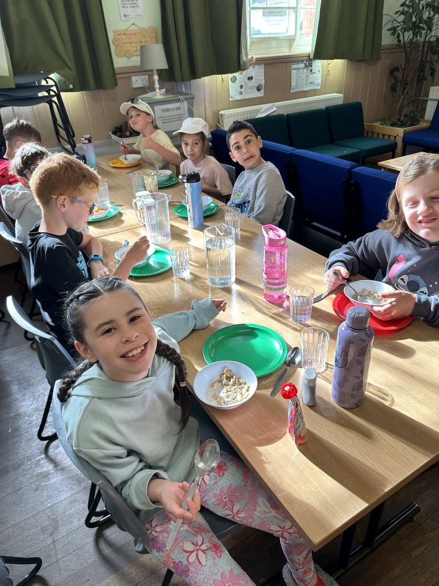 Overstone Primary School tweet media