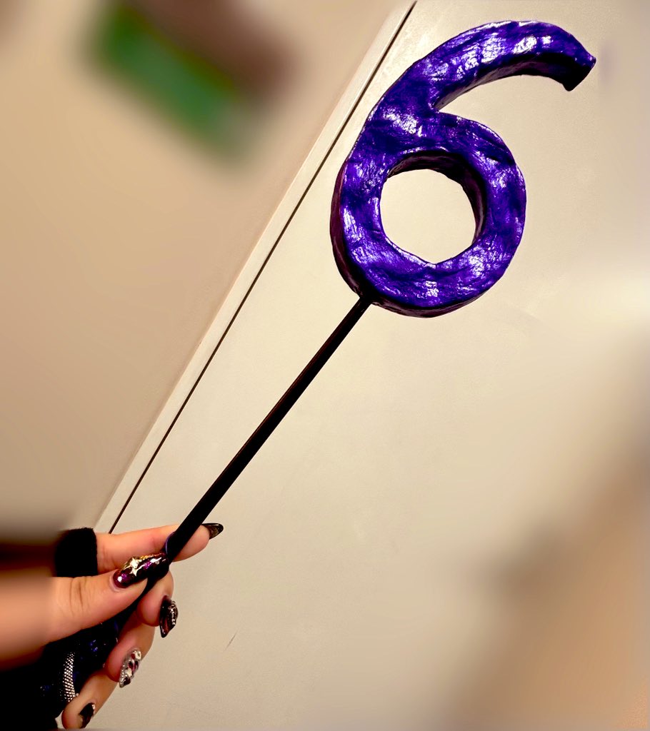 #DamianHamadasCreatures 
#FantasticMetalTour 思い出ぽろぽろ！
ファイナル・東京編っ6️⃣🔥

東京から登場した「6ステッキ」🪄︎︎✨
侍従さんが作ってくれました🙌

ファイナルに相応しい激アツ空間での魔力合戦！最悪すぎた！

そんなファイナルのニコ生もいよいよ明日まで！お見逃しなくっ👀🔥