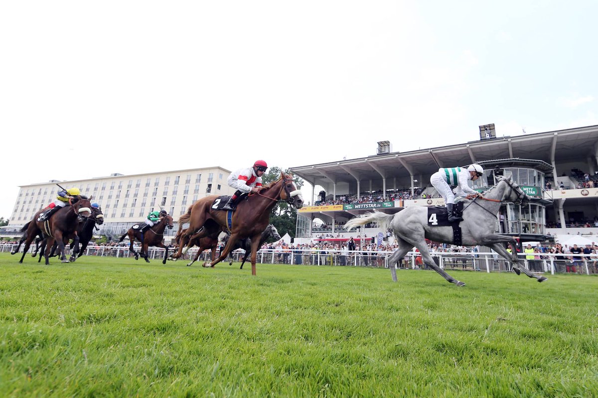 Stuten-Highlight zum Start des IDEE Derby-Meetings 2025 in Hamburg 
horseweb.de/2025/06/27/stu… 
#IDEEDerbyMeeting #StutenHighlight