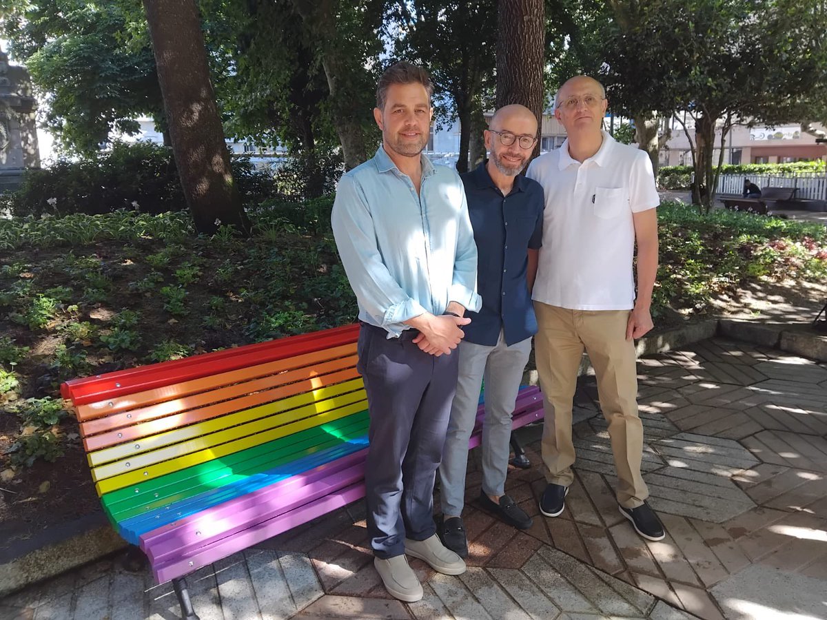 Lectura do manifesto polo Día do Orgullo📃