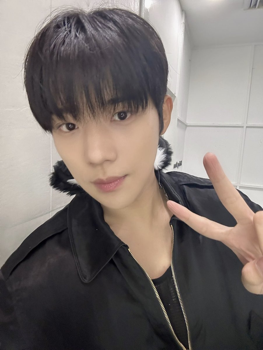 KBSMusicBank tweet picture