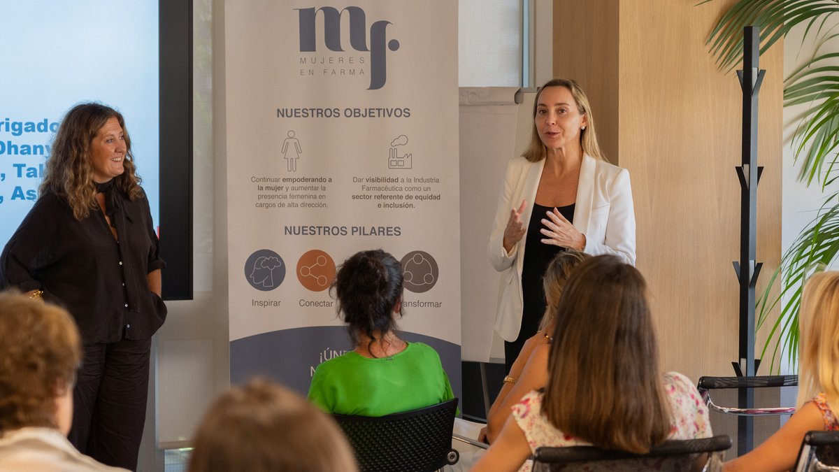 El pasado miércoles, en nuestras oficinas, cerramos la IV Edición de #DosAlCubo de <a href="/mujeresenfarma/">Mujeres en Farma</a>: 185 participantes, 101 parejas de mentoring y 45 empresas del sector impulsando el talento femenino en #salud.

Un honor apoyar estas iniciativas que transforman 👏
#MujeresEnFarma
