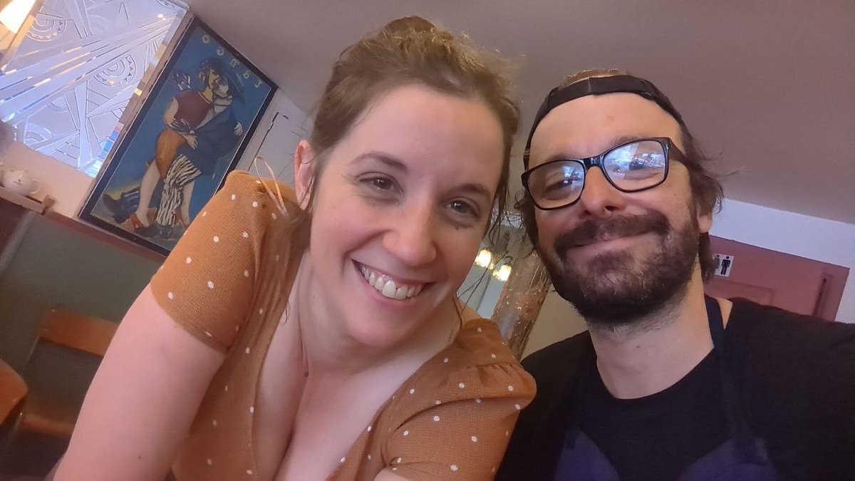 Vous avez faim? On est là ! #Julie #Rom #CafeLino