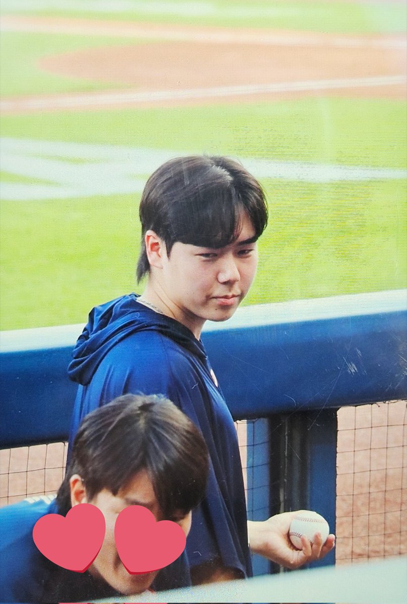 for_csy_'s tweet photo. 최승용 너 몇살이야... https://t.co/C7KSwi8KzV