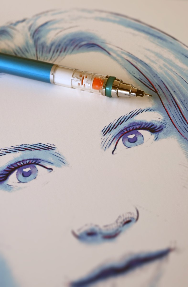 Blue and grey, grey and blue. A new portrait.

#portrait