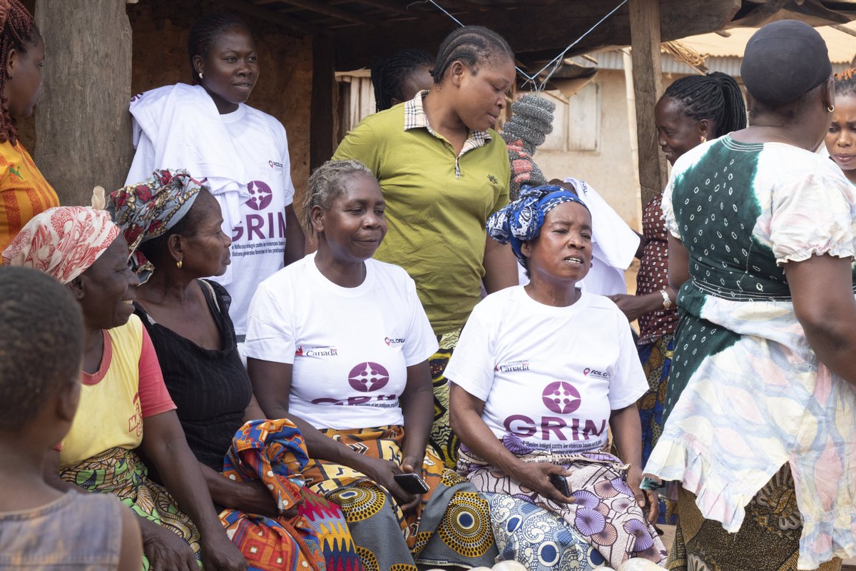 LEGRIN225's tweet image. 🎙 “Nous, femmes du village, avons décidé ensemble de dire NON à l’excision.” Ce sont les mots de l’une des femmes relais de GRIN, à la suite des décisions prises par les leaders. Le dialogue communautaire sauve des vies. #Unite2EndFGM #onglegrin #PourToutesLesFemmesEtLesFilles