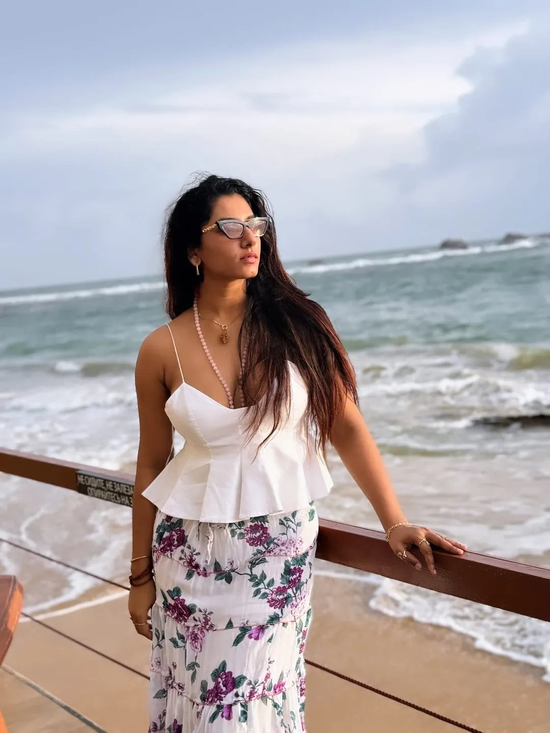 GucXfWEasAAFMq9?format=jpg&name=large