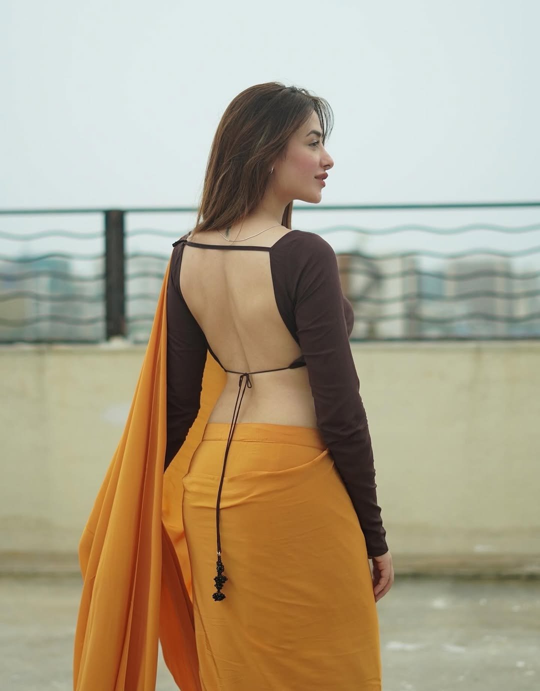 GucXw_iaAAA_ckh?format=jpg&name=large