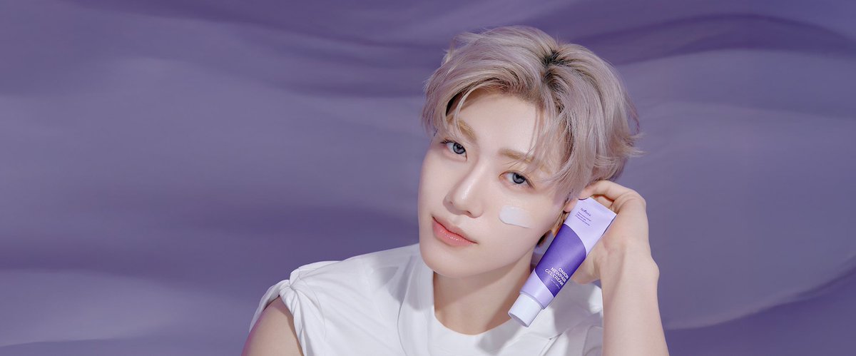 hourlyjaeminn's tweet photo. JAEMIN x ISNTREE = a perfect match 🐰🌿🩵💜

JAEMIN ISNTREE AMBASSADOR
#JAEMINxISNTREE
#이즈앤트리xNCT재민 https://t.co/PBazrE2bv2