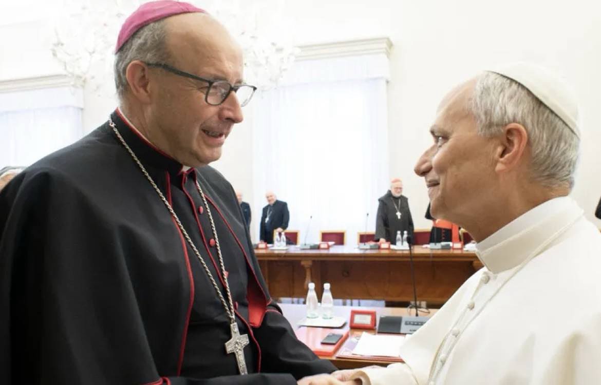 NUEVO OBISPO PARA LA DIÓCESIS DE MÁLAGA📣⛪️

🇻🇦El papa León XIV ha nombrado obispo de Málaga a Mons. José Antonio Satué Huerto.

🙌🏻Agradecemos la labor de D. Jesús Catalá, por su labor como pastor de la Iglesia malagueña desde 2008.

🙏🏻Rezamos en comunidad por su ministerio.