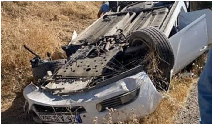 🔴 Silvan’da Otomobil Takla Attı: 2 Yaralı

▪️Diyarbakır’ın Silvan ilçesinde kontrolden çıkan otomobil takla attı, kazada 2 kişi yaralandı. Yaralılar hastaneye kaldırıldı.