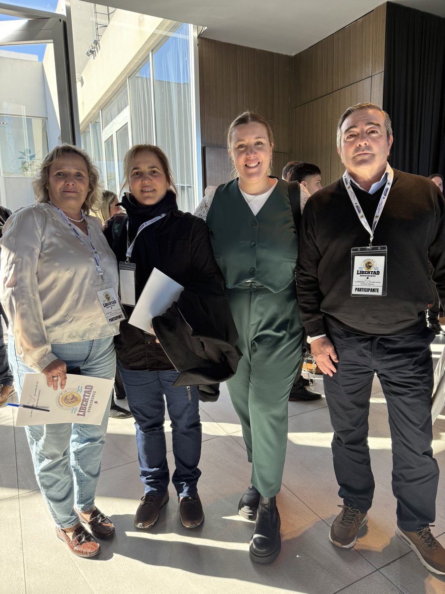 francagrippo's tweet photo. La Sexta dice presente 💪
Orgullo del trabajo en equipo, del compromiso y de las ideas claras.
¡Gracias por ser parte de este camino hacia una provincia con futuro!
#SextaSección #CongresoLLA #VivaLaLibertad https://t.co/0IhbDF5yF9