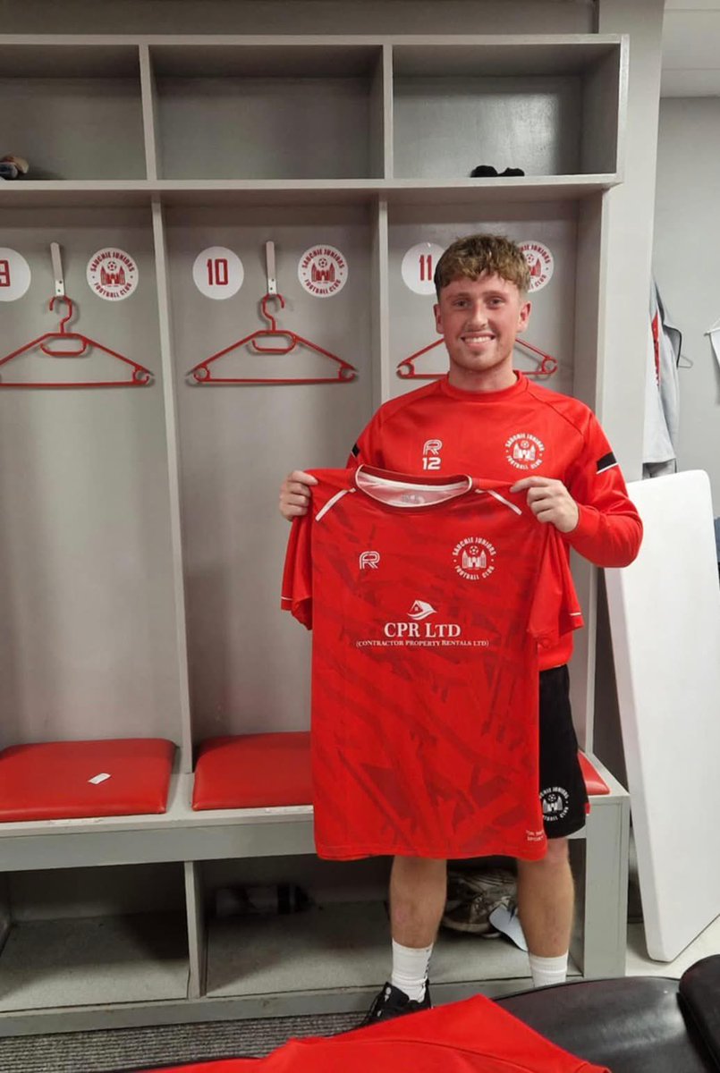 sauchieofficial's tweet photo. NEW SIGNING(S) ✍️🏻 | Sauchie Juniors are delighted to welcome forward Dylan McGowan and midfielder Rory Hutchinson to the club. Dylan joins us from Bannockburn Amateurs, while Rory comes from Tullibody St Serfs, we are glad to confirm that both have signed two-year deals. https://t.co/qYhelYT6sB