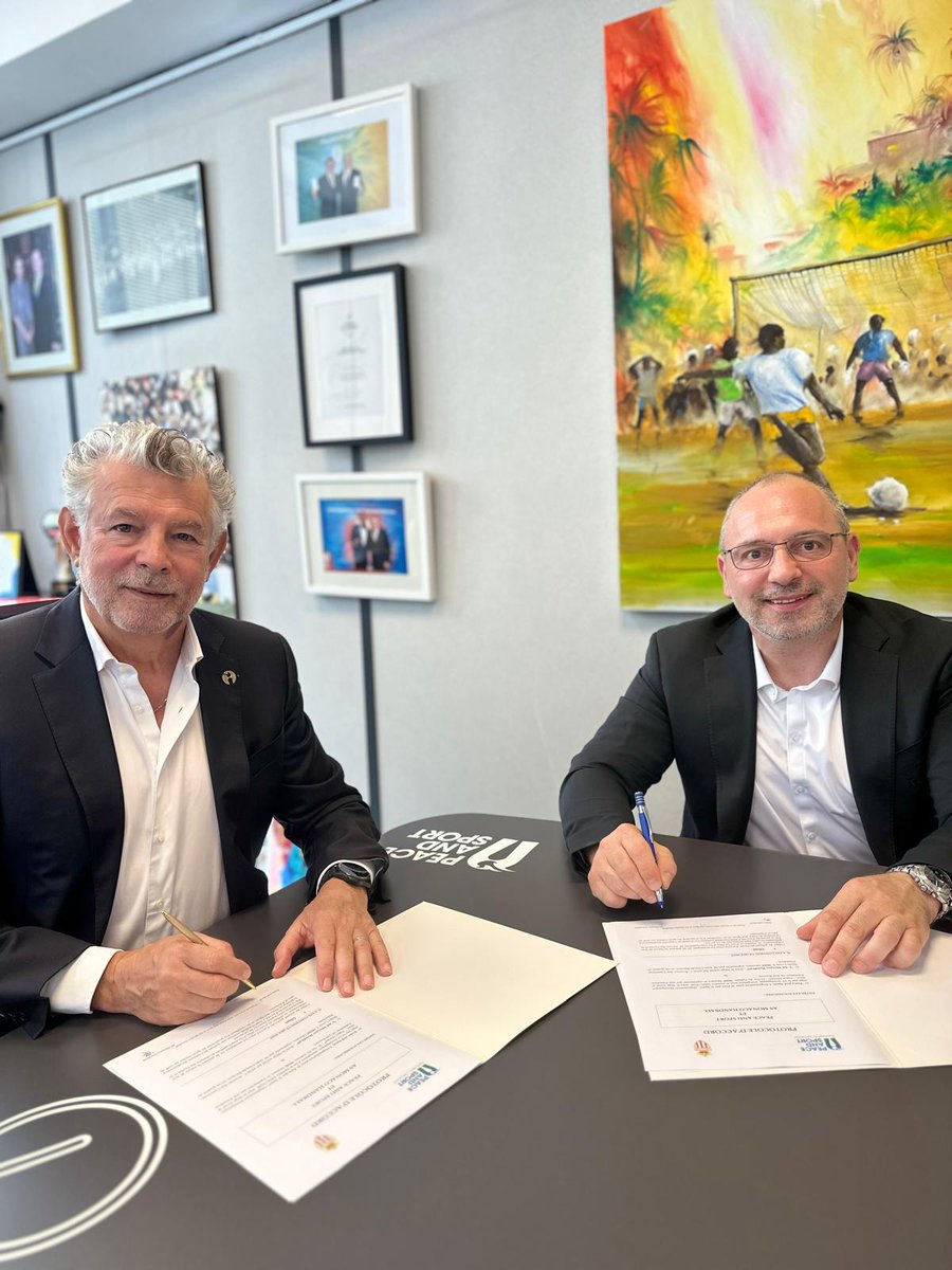 ✍️Peace and Sport et l'A.S Monaco Handball signent un partenariat 

🕊️Ravis de promouvoir les valeurs éducatives du sport grâce au handball dans la principauté 🤾‍♂️

#BePartOfWhatMatters