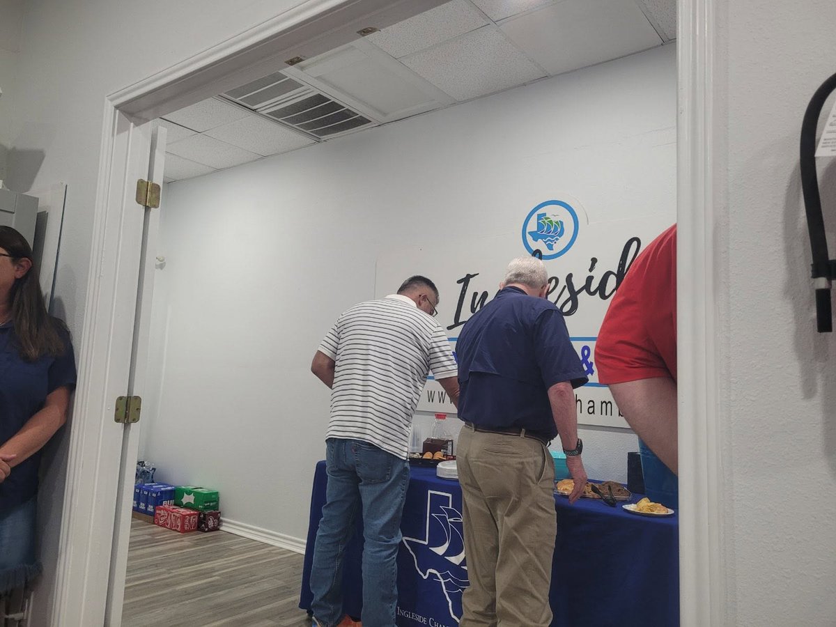 gulfcoastfcu's tweet image. 📷 A big thank you to the Ingleside Chamber of Commerce for hosting a successful and engaging Business Networking Mixer!

#GCFCUCommunity #InglesideChamber #BusinessMixer #NetworkingSuccess #SupportLocal