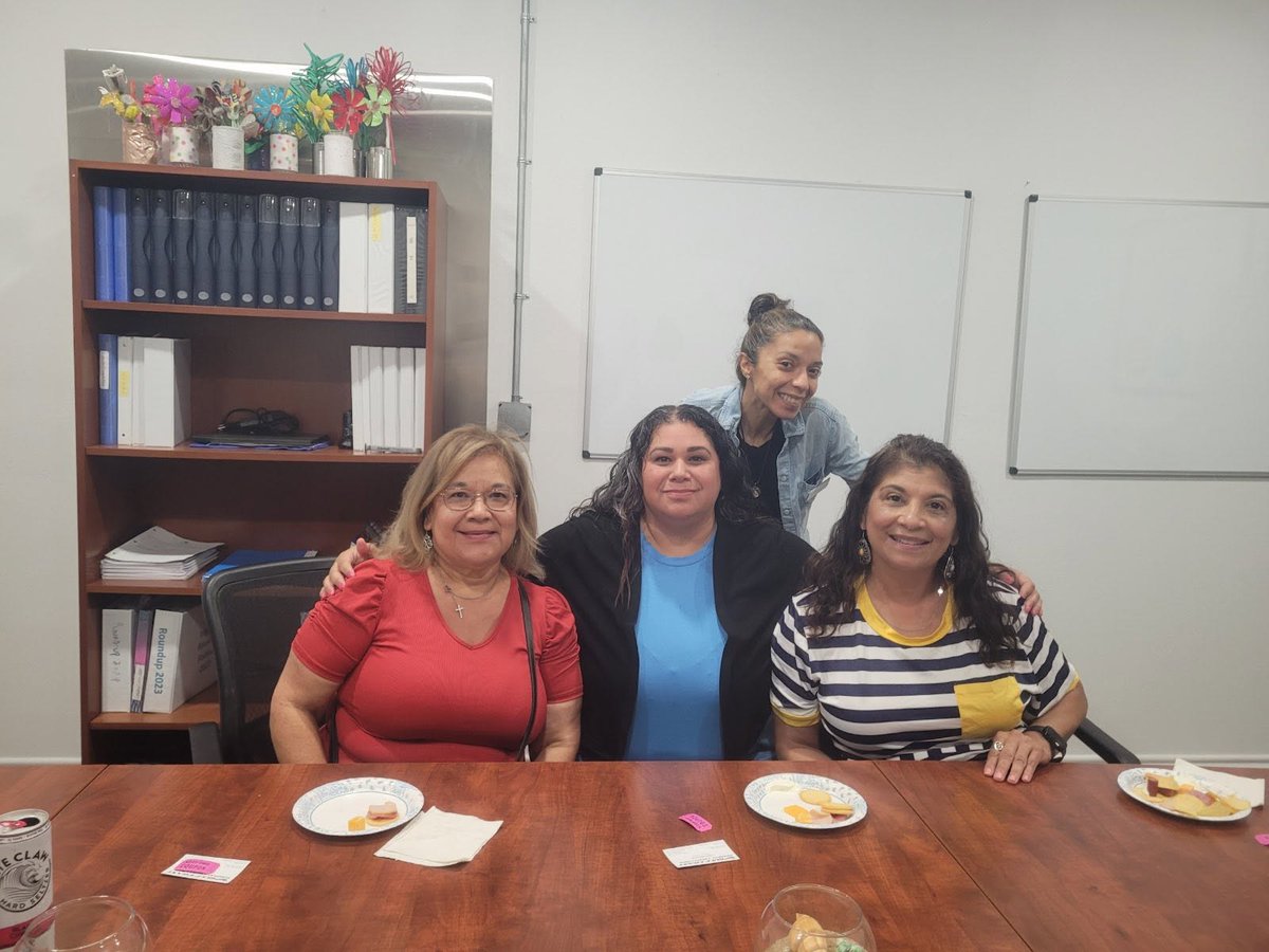 gulfcoastfcu's tweet image. 📷 A big thank you to the Ingleside Chamber of Commerce for hosting a successful and engaging Business Networking Mixer!

#GCFCUCommunity #InglesideChamber #BusinessMixer #NetworkingSuccess #SupportLocal