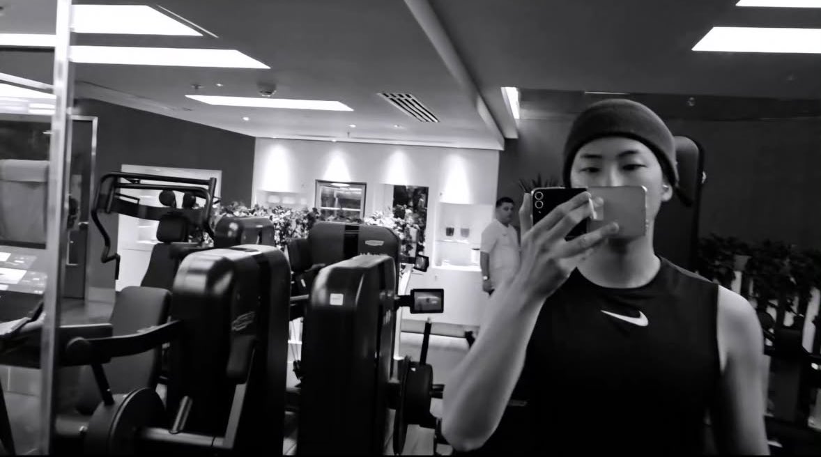 RM. tweet media