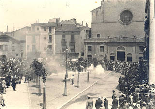 jverdaguertrs's tweet photo. 🥳Per què la Festa Major se celebra el primer diumenge després de Sant Pere?
A l'article "La Festa Major de #Terrassa" tens informació sobre el gran esdeveniment festiu de la ciutat.
➡️https://t.co/XUBHqwlQke
@FMterrassa #FMTerrassa #FestaMajorTRS https://t.co/asHxML61IW