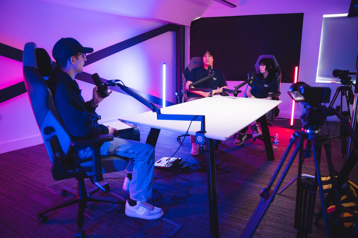 Beyond the headset, the bonds grow stronger 💪

<a href="/gcs_owls/">GCS Owls 🦉 @ Dreamhack 🇸🇪</a> making the most of their bootcamp life at the <a href="/NEPCGG/">National Esports Performance Campus 🕹️🎓🚀</a>, blending serious <a href="/VALORANT/">VALORANT</a> prep with essential team building 🎮

Ready for anything the #StudentChamps throws at them! #britishesports #champslife