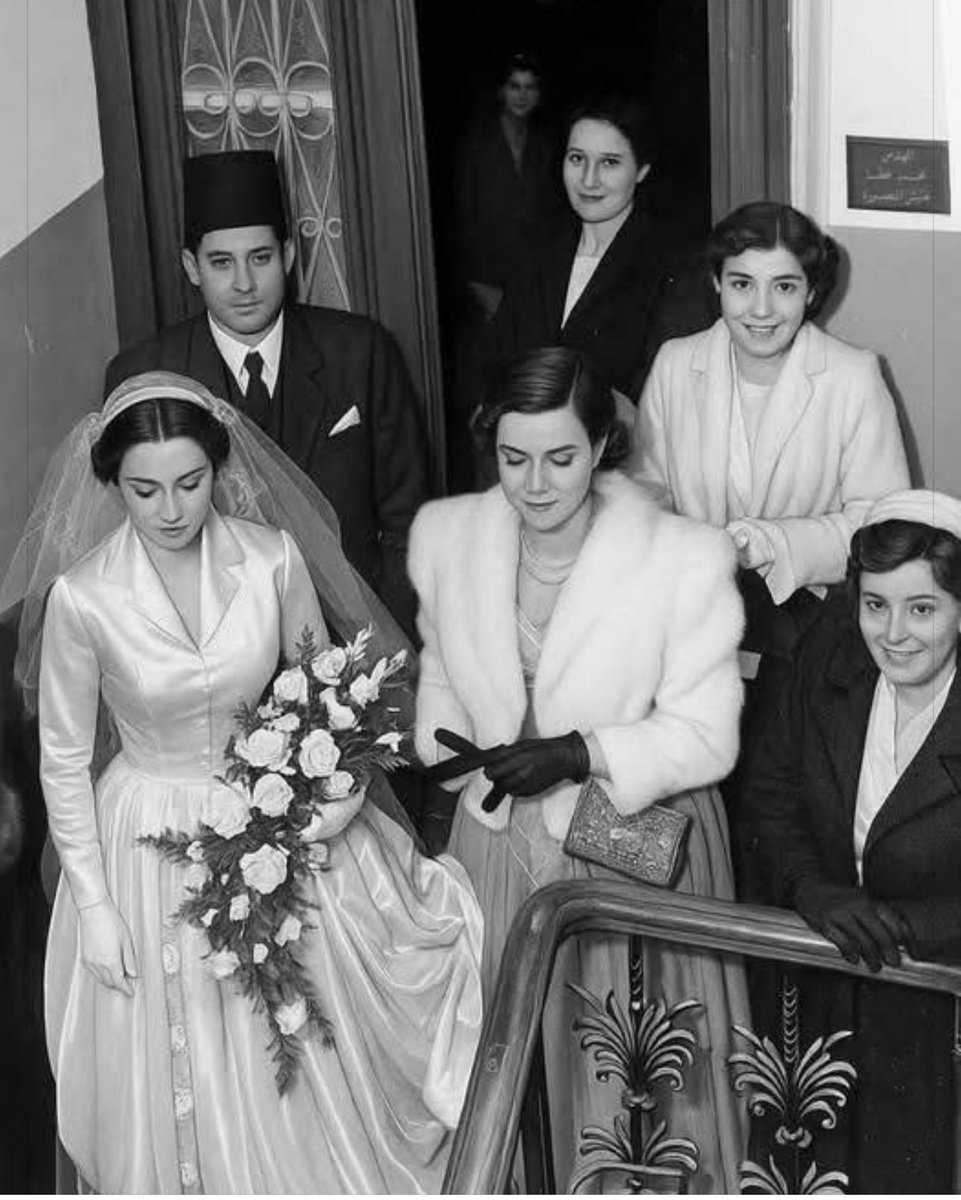 فرح مصرى فى منتصف الخمسينات بمدينة المنصورة ! ايه الجمال والشياكة والاناقة والرقى ❤️