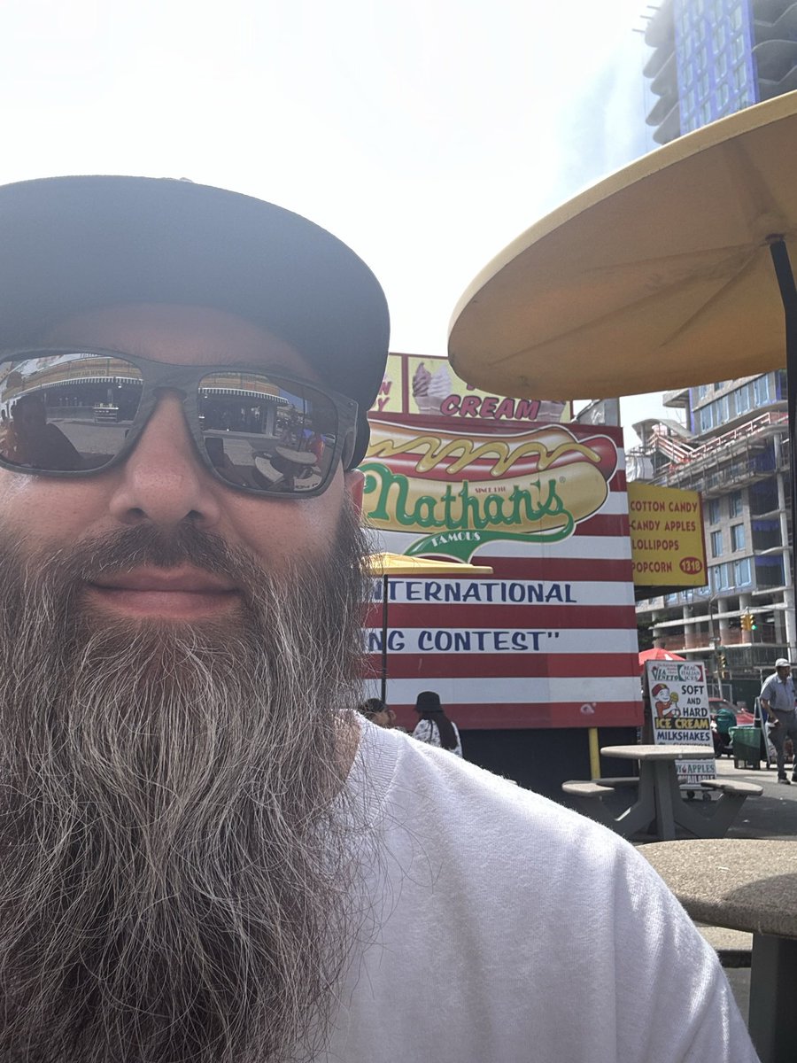 kdvogs's tweet photo. You shouldn’t make guarantees that you can’t back…I’ve been there hundreds of times! https://t.co/koGLRnYpnC