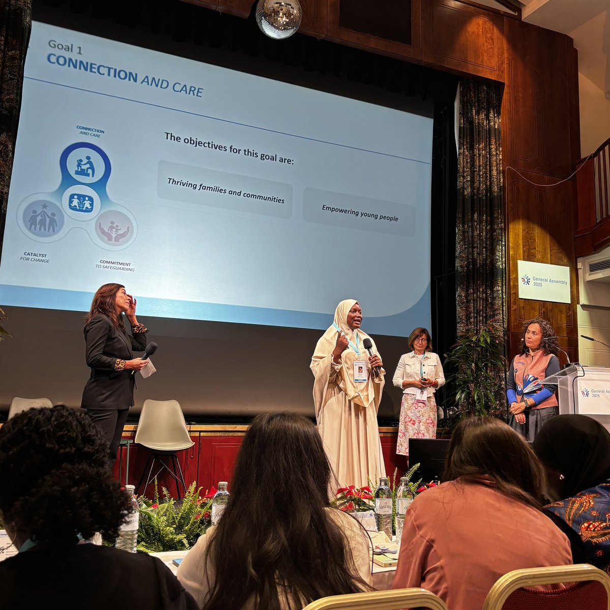 Harpinder Collacott (@pincollacott) on Twitter photo Representing <a href="/soschildrenuk/">SOS Children's Villages UK</a> at the General Assembly. Great talk on how to support young people into jobs, manage #MentalHealth and #startupsupport Representing <a href="/soschildrenuk/">SOS Children's Villages UK</a> at the General Assembly. Great talk on how to support young people into jobs, manage #MentalHealth and #startupsupport