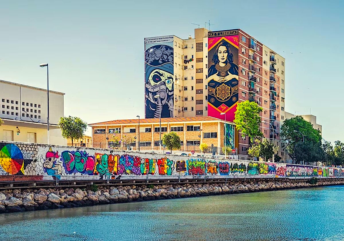 glavoie_intl's tweet photo. Parce que c'est vendredi... un peu d'Art urbain !
Oeuvre des artistes #DFACE et @OBEYGIANT, à #Málaga (Andalousie), Espagne.
#VendrediArtUrbain https://t.co/FrtnK7sMx2