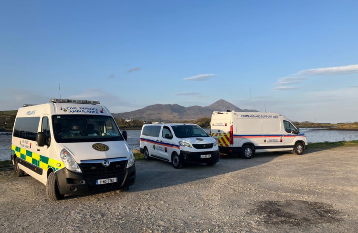 MayoCoCo's tweet photo. Civil Defence in Mayo support approximately 60 Community events throughout the year. Helping communities to connect, celebrate and become stronger through the provision of safety services for festivals, charity events and sport.
#YourCouncilDay @civildmayo https://t.co/UtK0yf83rM