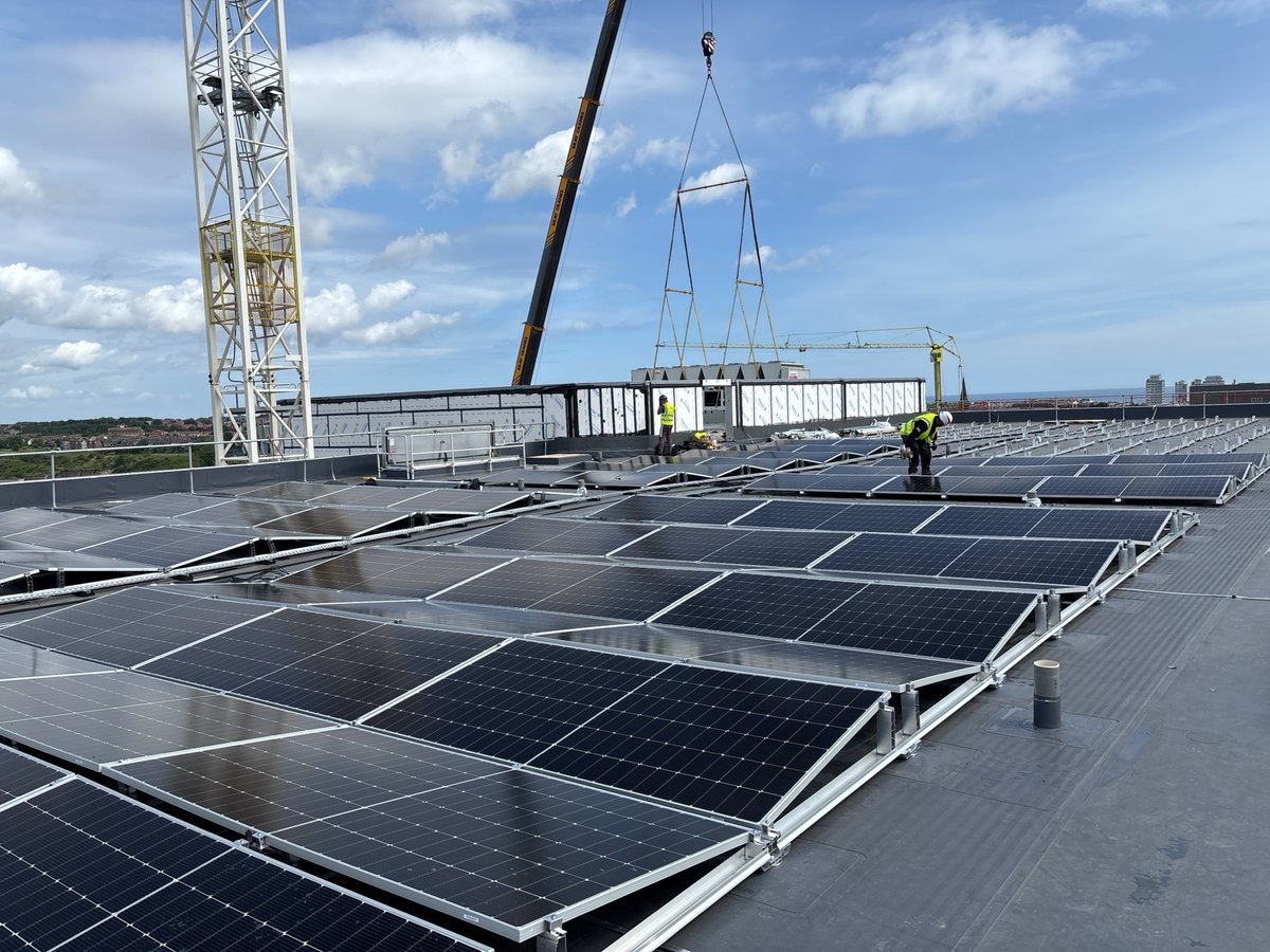 nhsfyp's tweet image. Train in a Greener Future – North East &amp;amp; North Cumbria 🌿

Sunderland’s new Eye Hospital will be the first gas-free hospital in the North East—powered by solar panels and heat pumps. stsft.nhs.uk/news/latest-ne…

Find your place: ow.ly/Nx4350WezjA