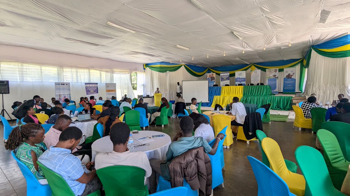 EAYNOfficial's tweet photo. DAY 2: National Consultations on EAC Youth Policy in Kigali Rwanda

@PlanMEESA @PlanRwanda @SosRwanda https://t.co/CaQLmD0mh1