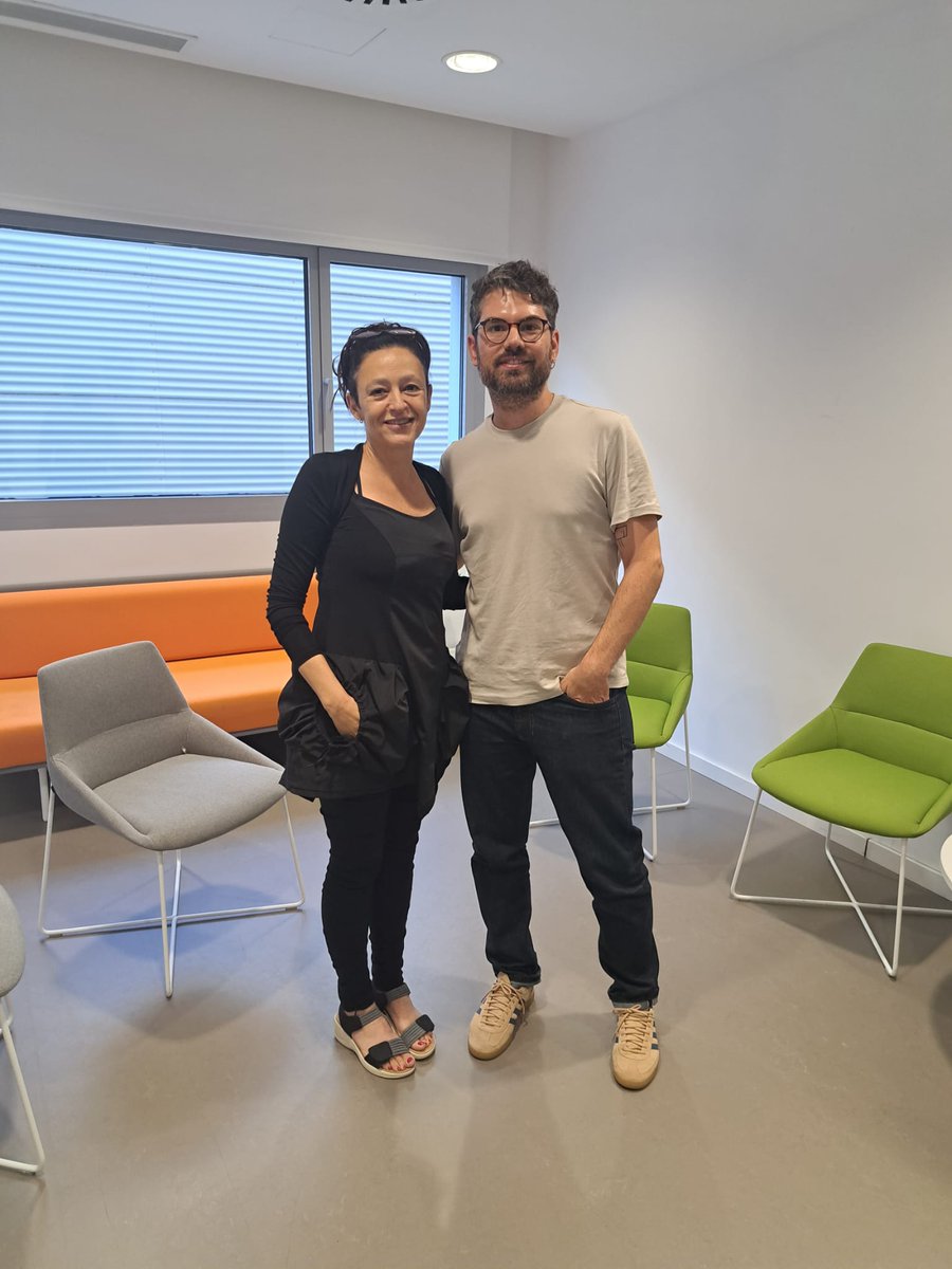 litfuture_'s tweet photo. 📚 Todo ello, en colaboración con nuestro proyecto hermano Antropolit.
 
 🔜 Pronto subiremos a la web todas las entrevistas completas!
 
 #erasmusplus 
 #literatura 
 #migraciones
 #cambioclimatico https://t.co/rwJxndpaqm