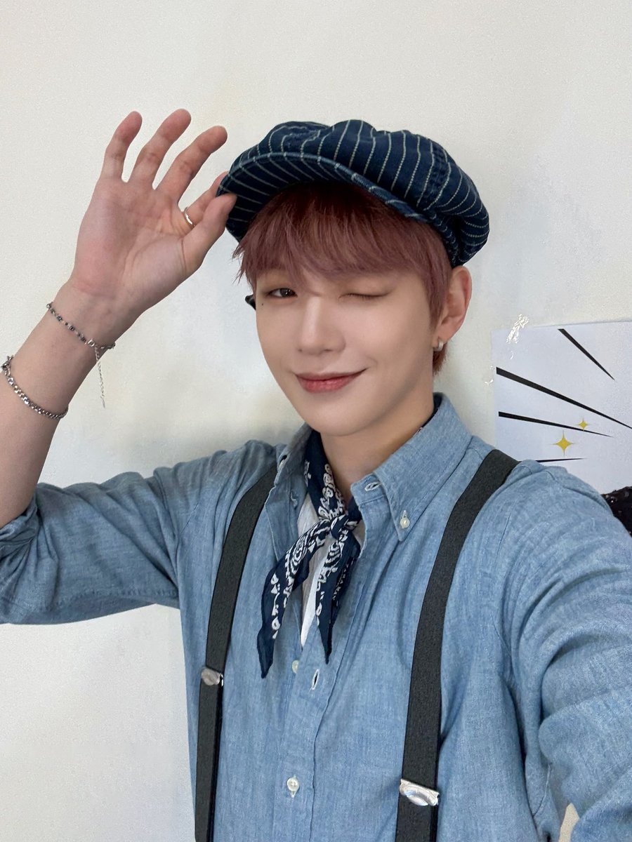 강다니엘(KANGDANIEL) tweet media