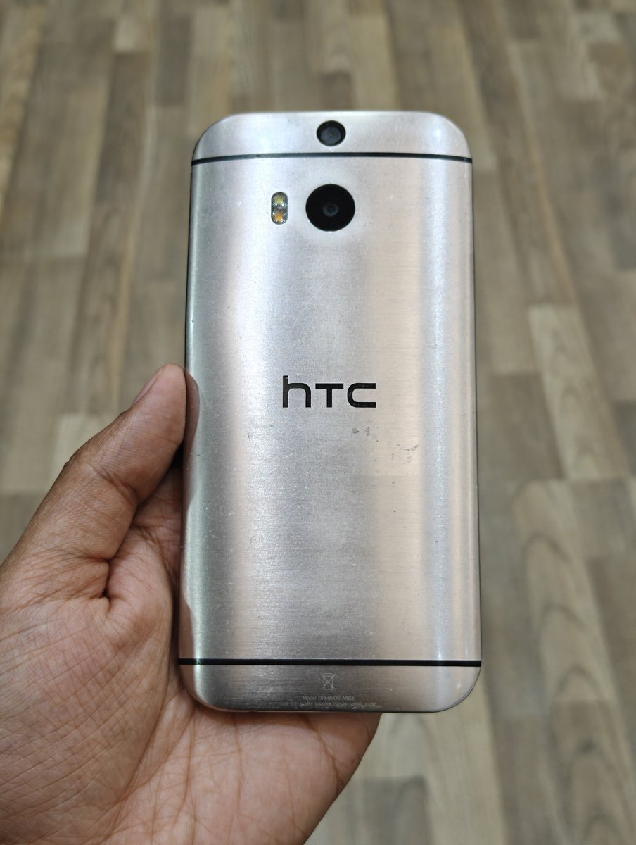 This was PEAK phone design.