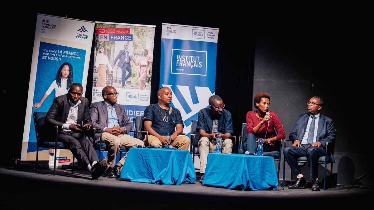 CampusBurundi's tweet photo. 🏅Le prix du jury a été décerné à Mme Concilie Bigirimana, docteure en sciences du langage de l’Université de Limoges.
🏅Le prix du public a été attribué à M. Arnaud Irakoze, en cours de rédaction de sa thèse en droit de l'environnement avec l’Université de Limoges. https://t.co/qp18PPzOyb