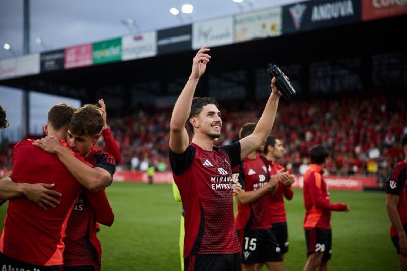 GXLDEMURIQI tweet media