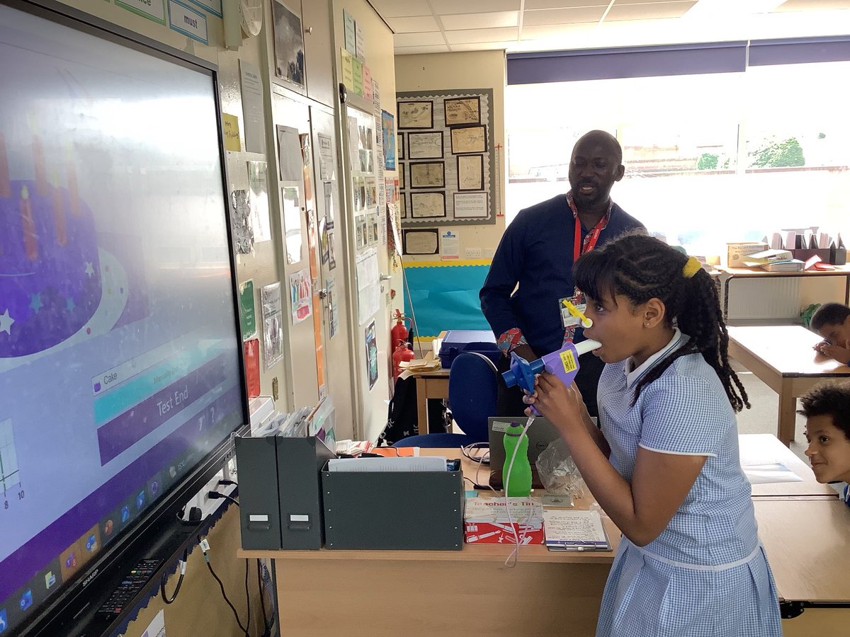 ChadPrimary's tweet image. Year 5 had a visit from Abu who told us about his work as a respiratory scientist. Three of us got to take a breathing test. #VocationsWeek