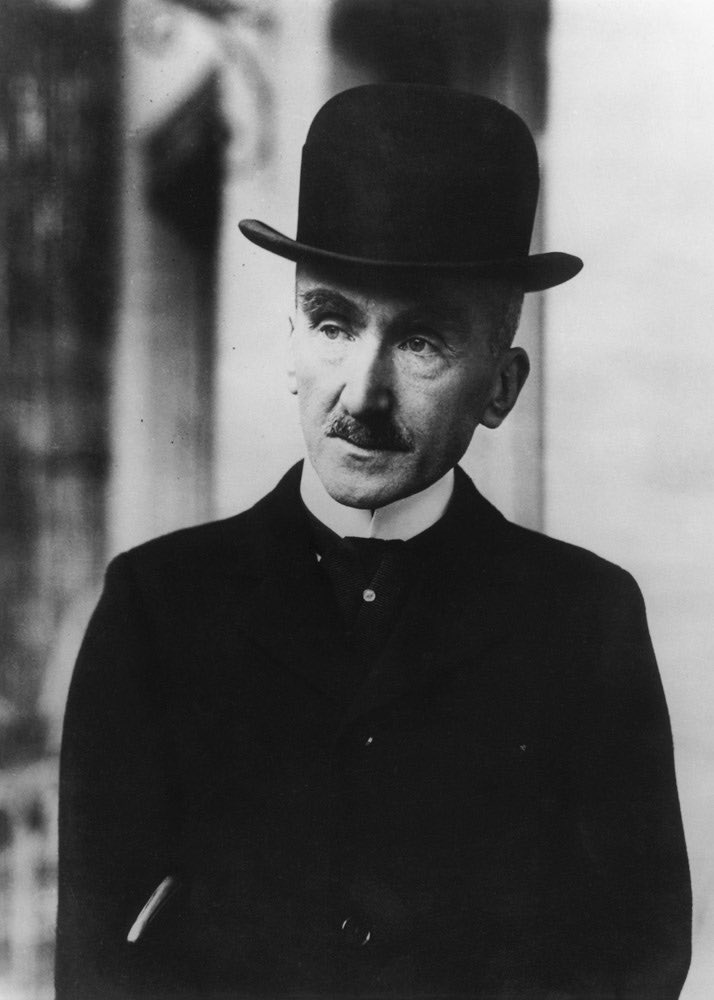 Dr Peter Sjöstedt-Hughes (@petersjostedth) on Twitter photo ‘I have sometimes asked myself what would have happened if modern science, instead of … converging on the study of matter, had begun by the consideration of mind—if Kepler, Galileo and Newton, for example, had been psychologists.’
– Bergson, 1913 ‘I have sometimes asked myself what would have happened if modern science, instead of … converging on the study of matter, had begun by the consideration of mind—if Kepler, Galileo and Newton, for example, had been psychologists.’
– Bergson, 1913