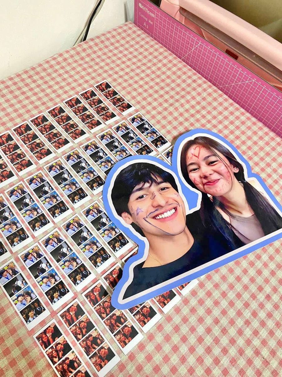 MixprintStudio's tweet image. mini photostrips and bubblehead!! 

📍 dasma cavite | open 24/7 | 
dm us for print needs 🖨

#mixprintstudio #mixprintsamples
🏷️ wts lf print ph handbanners polaroid photocard instax button pins amnse jayjay ashtine keifer ashdres keepers ashtine olviga andres muhlach