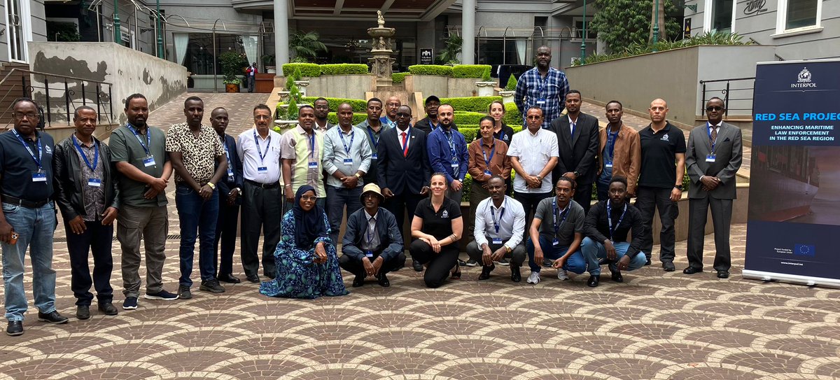 INTERPOL_HQ's tweet image. Working together to fight financial crimes in the maritime sector 🚢.
This week, INTERPOL brought together law enforcement, financial authorities and criminal prosecutors from Djibouti, Ethiopia, Somalia, Sudan and Yemen for a training under the EU-funded #RedSeaProject 🇪🇺.…