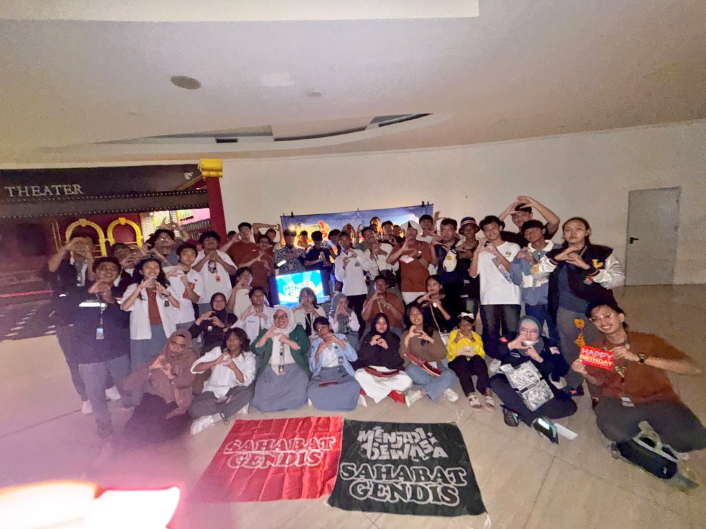 devssential's tweet image. Hai, Ndis!
Selamat ya atas STS pertamanya, #MenjadiDewa5a. Terima kasih banyak karena udah se-happy itu waktu di projectan, maaf juga kalau sekiranya ada yang masih kurang yaa.

Terima kasih juga untuk temen-temen yang udah berpartisipasi dan maaf kalo gwej marah-marah terus😗