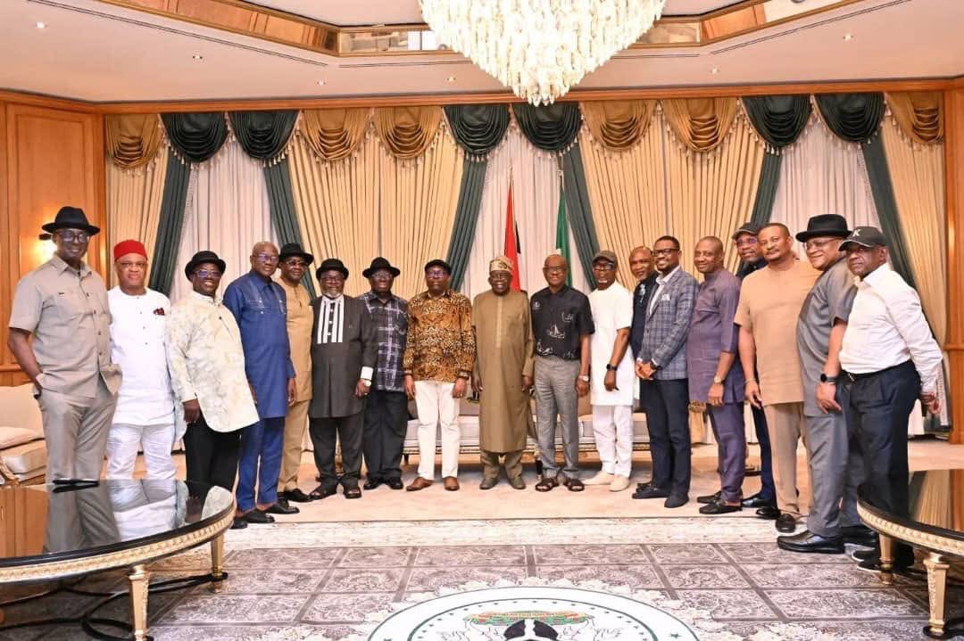 Opetuyii's tweet photo. President @officialABAT met with Governor @SimFubaraKSC of Rivers State, Minister of the Federal Capital Territory @GovWike, Speaker @rvhaofficial, Rt. Hon. Martins Amaewhule and other members of the state assembly in a bid to end the lingering political crisis in the state.
26th June, 2025