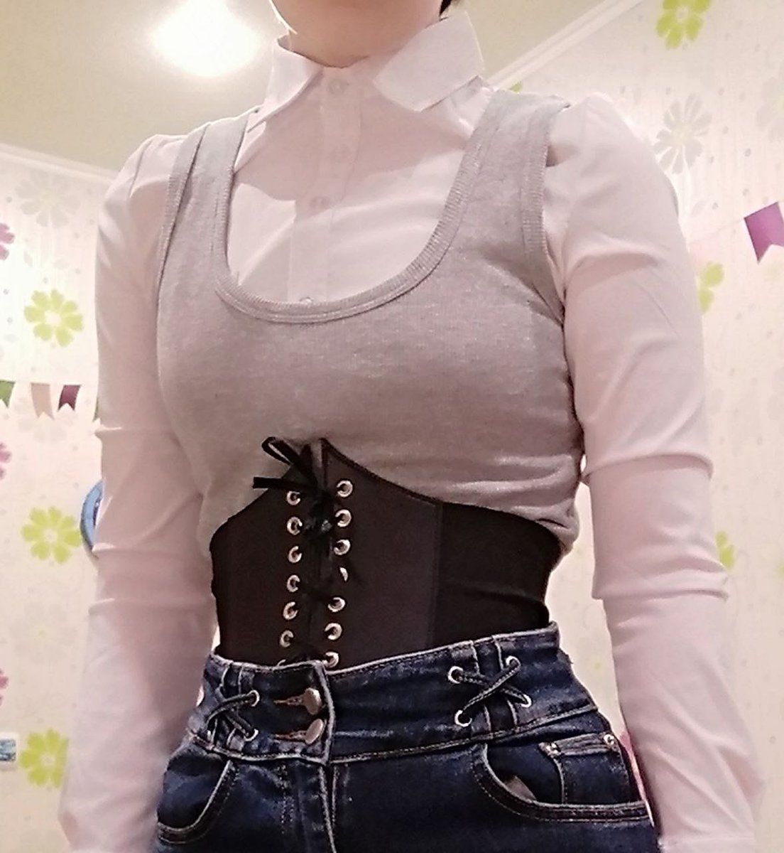 DakaAkula's tweet image. WIP of my Miss Puzzles cosplay!!!
#MsPuzzles #MrPuzzles #MissPuzzles #SMG4