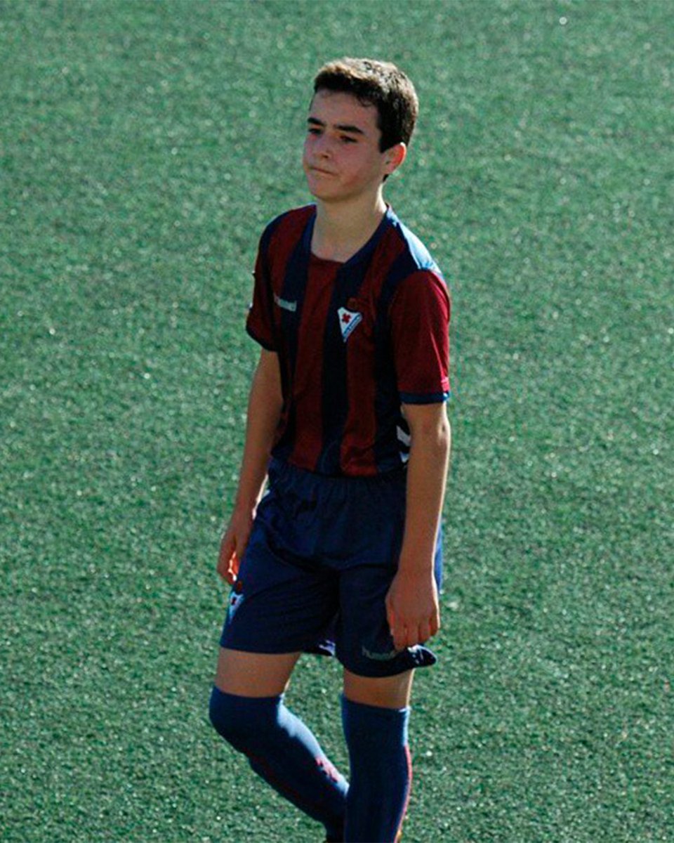 SDEibar's tweet image. 𝒰𝓂ℯ 𝒷𝒶𝓉ℯ𝓃 𝒾𝓁𝓊𝓈𝒾ℴ𝒶 💭

#BetiArmaginak⚔️