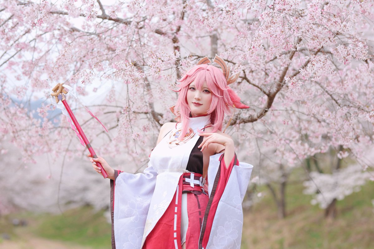 ⚠︎ cosplay コスプレ 

 Genshinlmpact 🎂 Yae Miko 

  #GenshinImpactcosplay