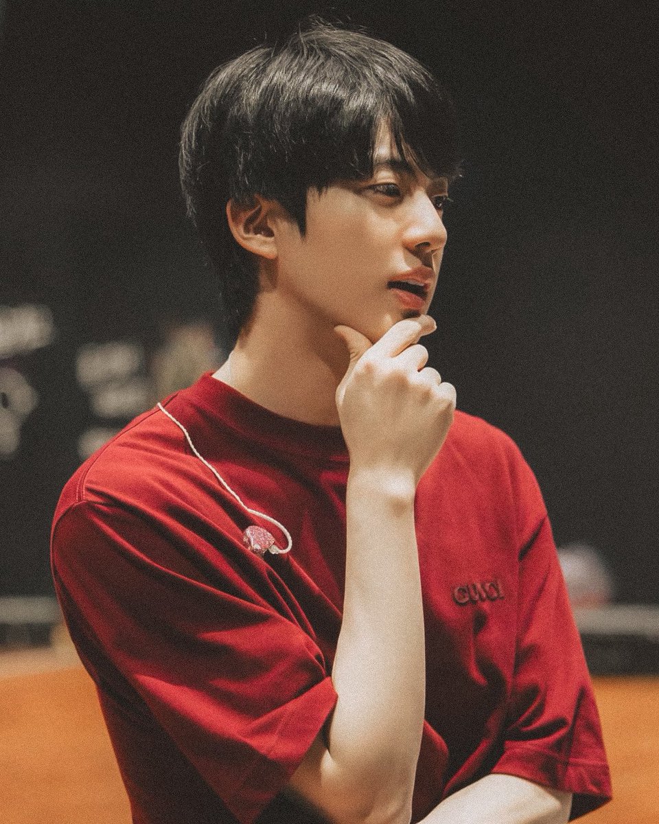 filmsforjin's tweet photo. it's crazy to think you'll be going on your first solo world tour tomorrow 🥹 you always make me so proud kim seokjin, and i'm so happy to live my life loving you https://t.co/nC5Jn56uHo