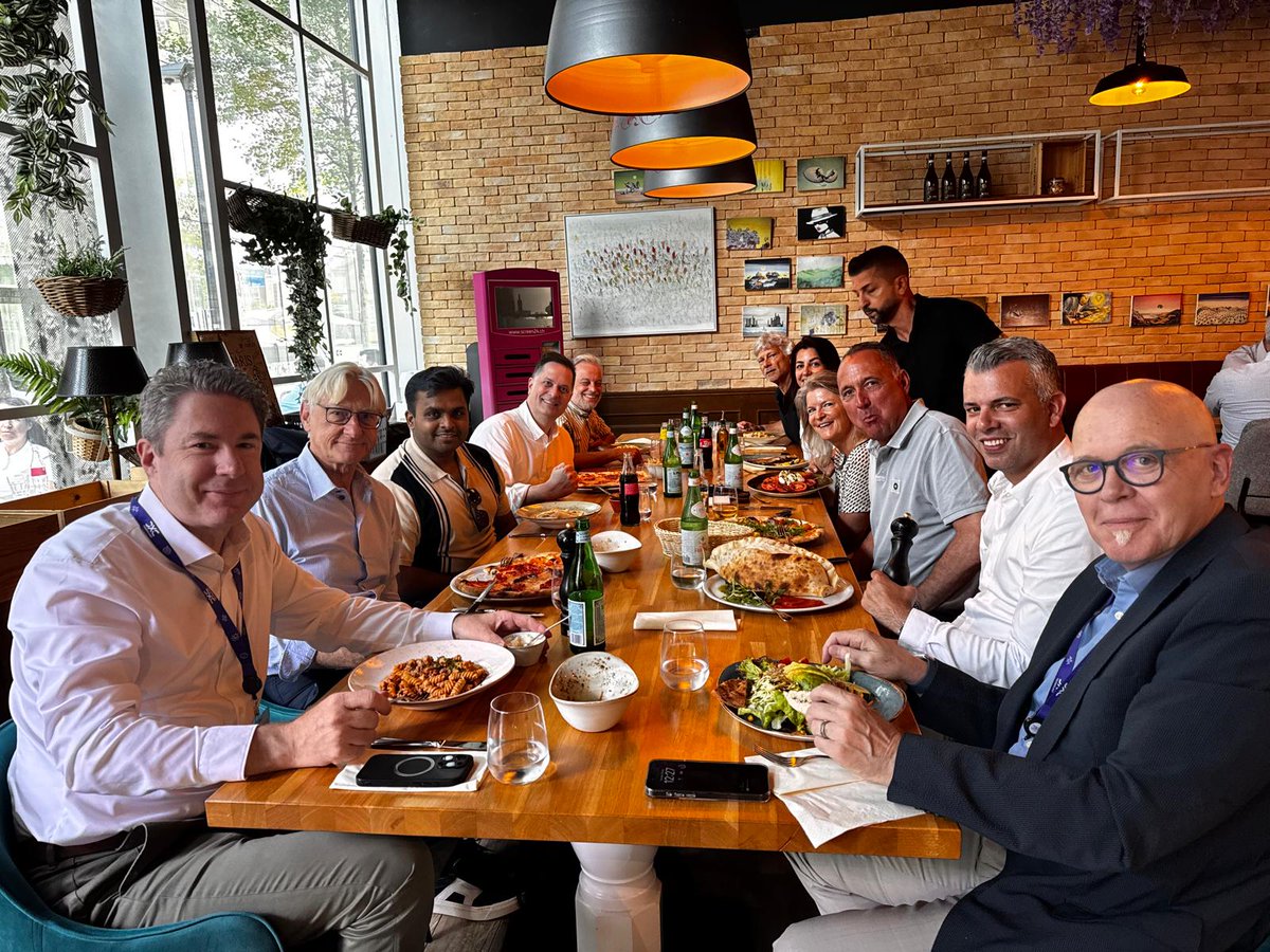JiVS Powered by Data Migration International (@jivsimp) on Twitter photo A fantastic lunch with our partners from <a href="/DXCTechnology/">DXC Technology</a> 🤝 Great conversations, shared goals — and exciting things ahead. 🚀 A fantastic lunch with our partners from <a href="/DXCTechnology/">DXC Technology</a> 🤝 Great conversations, shared goals — and exciting things ahead. 🚀