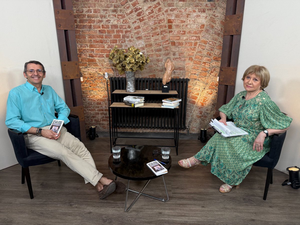 DIRECTO | RELATOS 📖

Con #JuliaBustamante y José Luis Rodríguez Checa. Guía del Barrio de Malasaña.

📺 #TDT y ONLINE

dejatedehistorias.es/emision-online