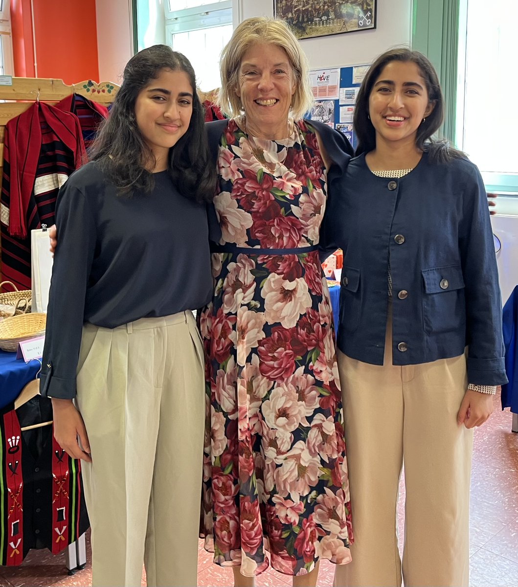 KohimaEdTrust's tweet image. Delighted to announce we've awarded the first 2 Overseas Naga Bursaries & were thrilled that both Kimaya & Anoushka were able to join our Kohima remembrance events in York this week, 📷with Angus Barclay, Chairman of KET and Sylvia May, Managing Trustee.
kohimaeducationaltrust.net/news-and-event…
