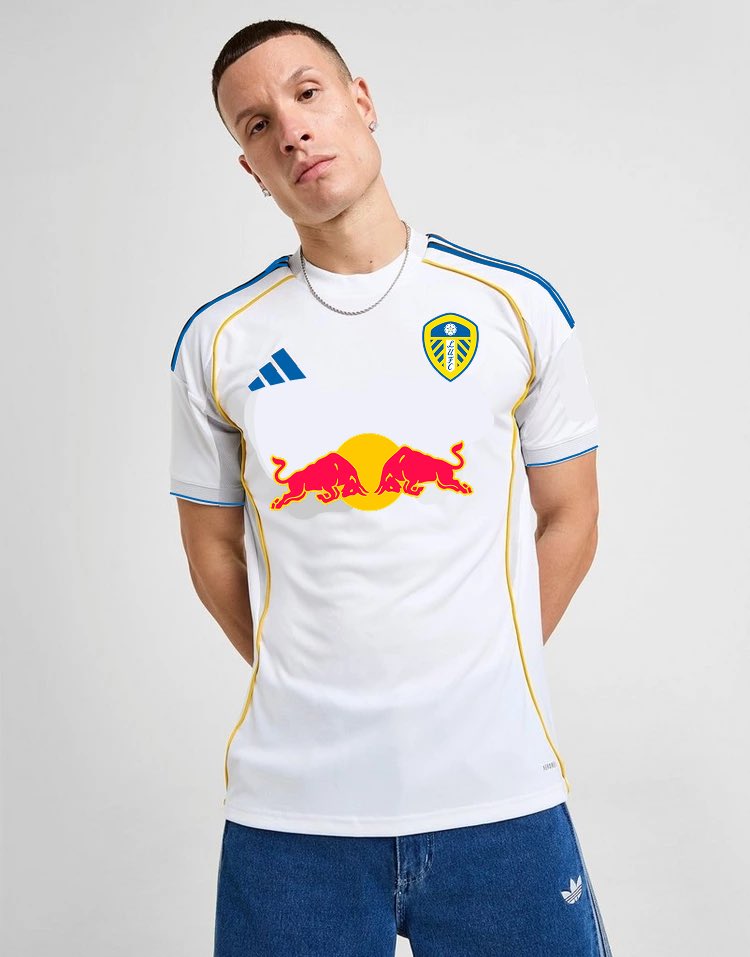 oliverihowes's tweet photo. New Leeds shirt? #lufc #newleedsshirt #PremierLeague https://t.co/6vheH0xF9W