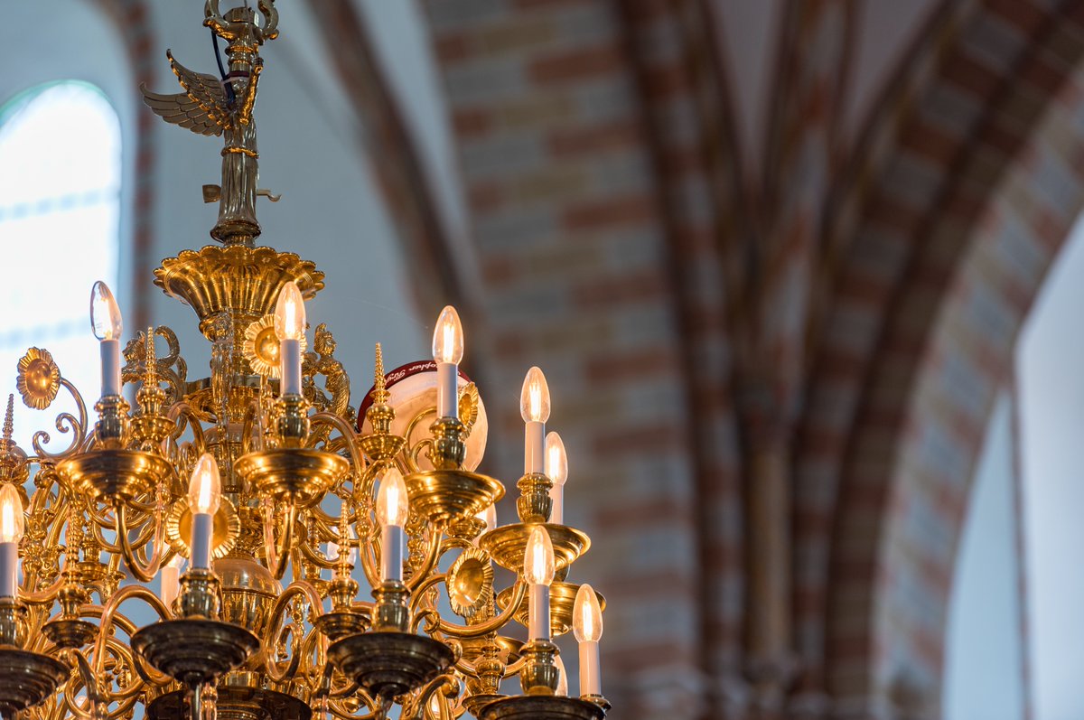 Jeg er ikke helt med på alle studenterhuetraditionerne, hvordan står man her?